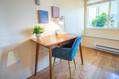 Spacious 2B2B Condo near downtown & Microsoft