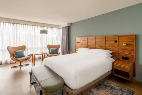 Zurich Marriott Hotel - image 5