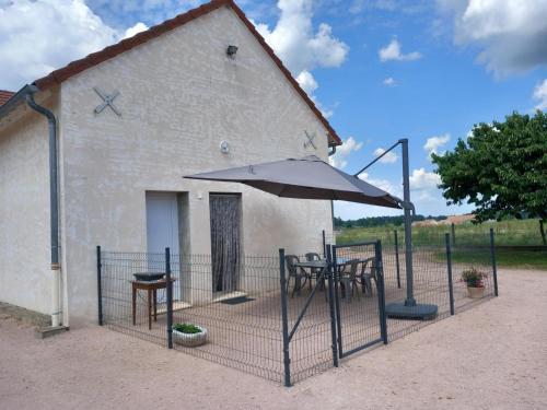 Gîte Contigny, 3 pièces, 4 personnes - FR-1-489-452