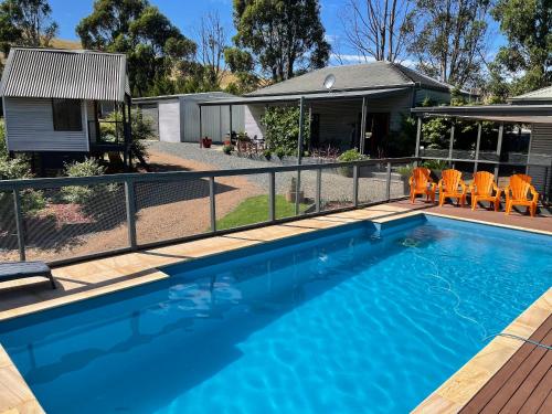 Úszómedence, Omaroo High Country Retreat in Bonnie Doon