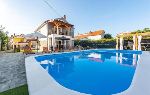 Nice Home In Zadar With Outdoor Swimming Pool, Wifi And 4 Bedrooms
