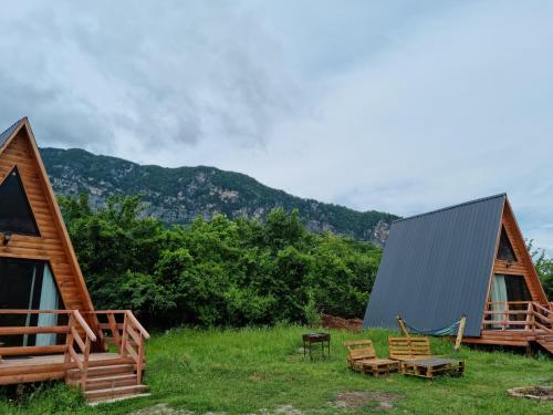 Vista exterior, Cabins Tvishi Near Khvamli Mountain in Lailashi