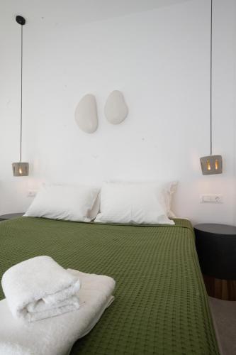 Salvatore's Island House - image 4
