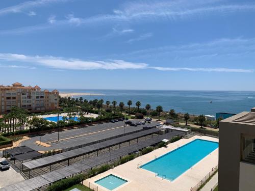 Penthouse with wide terrace next to the ocean, Huelva (foto 7)
