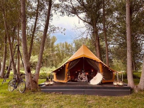 Standard Tent with Shared Bathroom