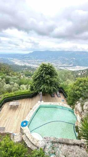 Maison ensoleillee avec vue panoramique jusqu a Antibes