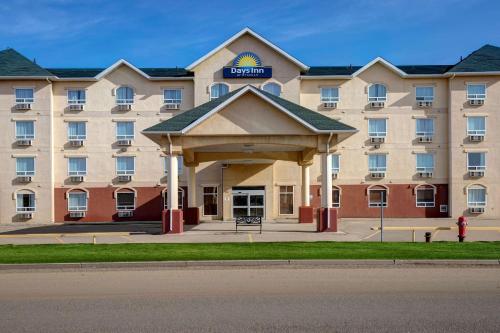 Days Inn by Wyndham Dawson Creek