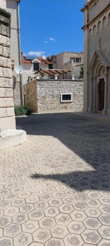  Apartments villa Mira, Pension in Kaštela