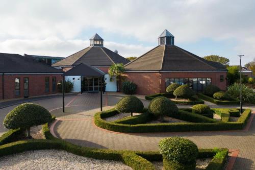 Delta Hotels by Marriott Waltham Abbey Hotel de charme Epping Underground Station