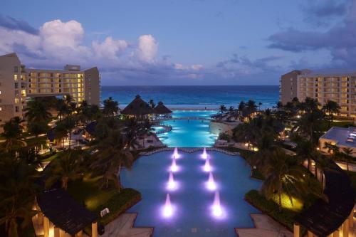 The Westin Lagunamar Ocean Resort Villas & Spa Cancun