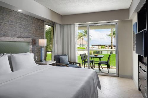 The Westin Lagunamar Ocean Resort Villas & Spa Cancun, Канкун (фото 8)