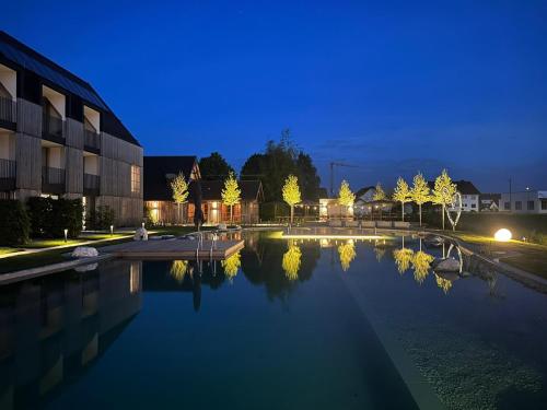 Swimming pool, Hotel Lenderstuben in Balzhausen