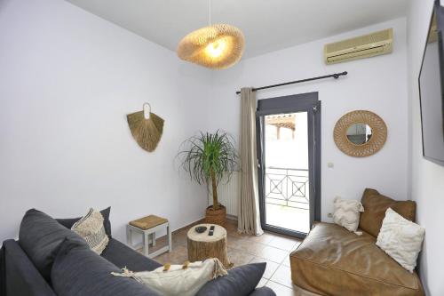Deluxe Apartment image 2