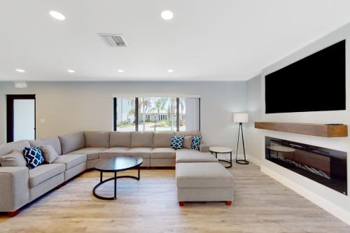 Deerfield Divine