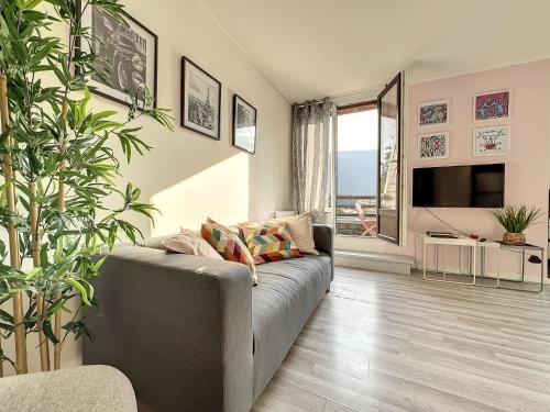 Charmant appartement avec terrasse parking in Ispagnac