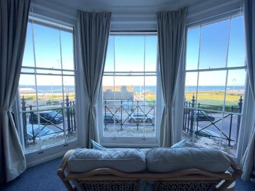 Bon-Ami in Lowestoft