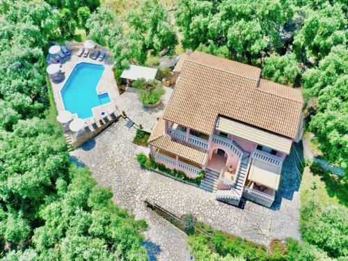 Beach Villa Thespina with private pool by DadoVillas