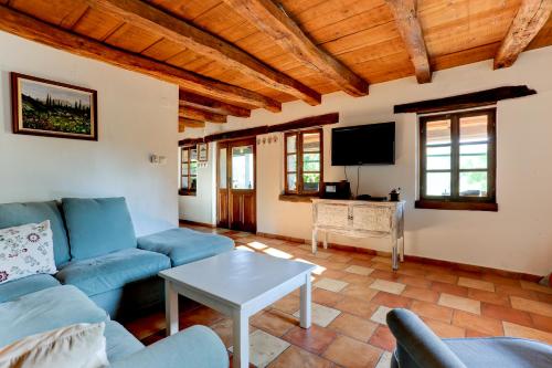 Iekārtas, Magical Villa Glavini with privacy & stunning panoramic views in Cerovlje