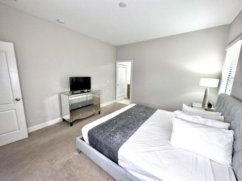 Balmoral Resort-128AA home in Haines City, USA