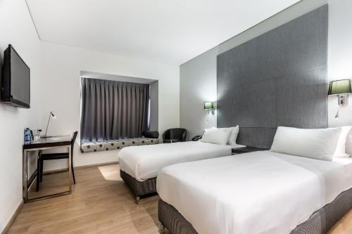 1 double bed