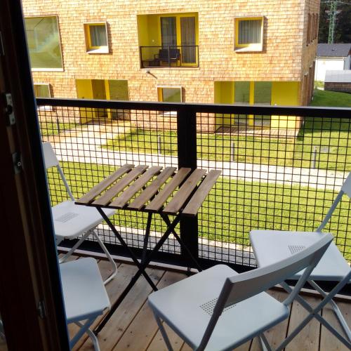 balkon/terras, Apartmán u Skiareálu Filipovice (Apartman u Skiarealu Filipovice) in Bela Pod Pradedem