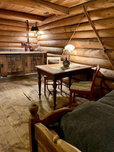 Traditional barn -Stabbur - wifi og sauna in Vinstra