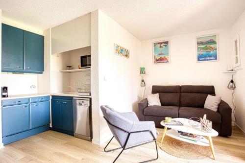Nice 27m with garden near the beach