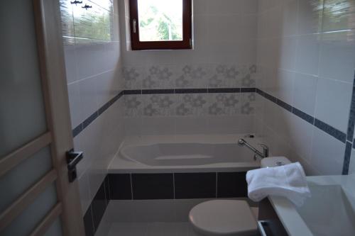 Penzion Bez Modrého Páva - image 5