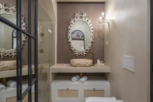 il Campanile Luxury Living Room Type - One-Bedroom House