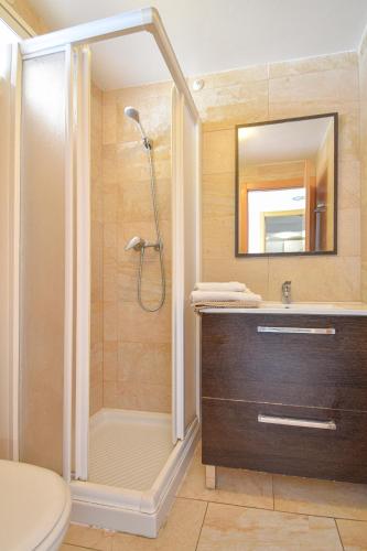 Two-Bedroom Apartment - Bellita image 2
