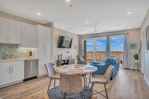 Bright and Fun Condo for Couples , 1BD, 1BA in Port Aransas, USA
