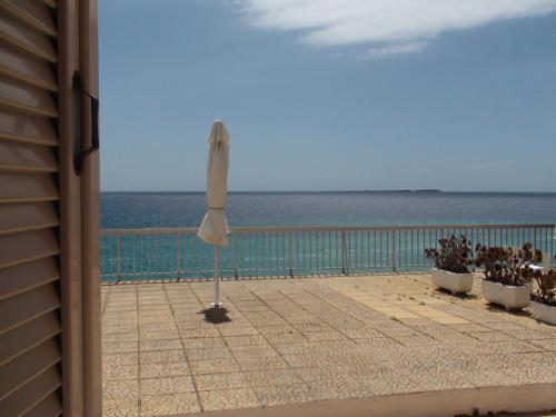 Two-Bedroom Apartment with Sea View (4-6 Adults) image 8