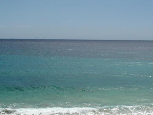 Two-Bedroom Apartment with Sea View (4-6 Adults) image 4