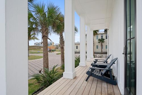 Luxury home with great resort amenities in Port Aransas, USA