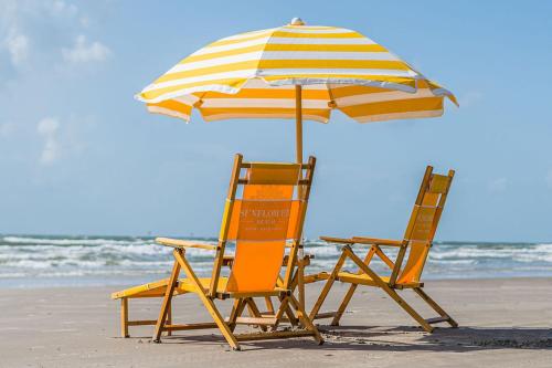 Perfect vacation home, upscale finishes, close to beach in Port Aransas, USA