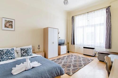 108m2 3 Bedroom Central Apartment with 2,5 bath