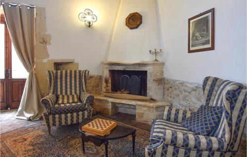 Awesome Apartment In Siracusa With Wifi