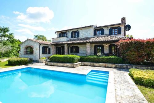 Villa Lunaria - Istrian Villa with pool