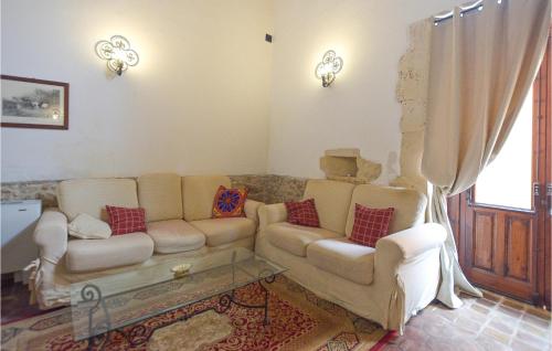 Awesome Apartment In Siracusa With Wifi