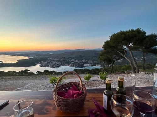 Apartmani Mediteran Copic in เกรบาสติชา