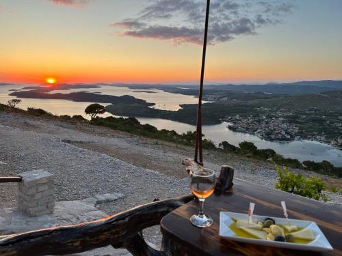 Apartmani Mediteran Copic in เกรบาสติชา