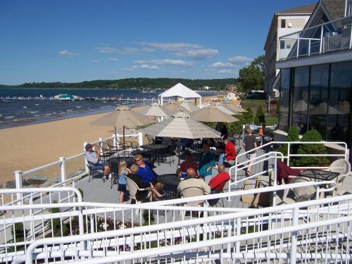 Pinestead Reef Resort - main image