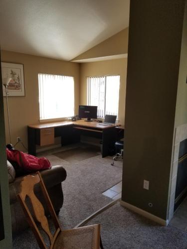 Lovely Mountain condo, remote workspace, 2 kayaks next to Lake Dillon