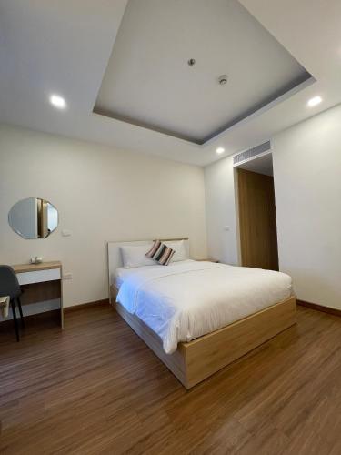 Two-Bedroom Apartment image 4