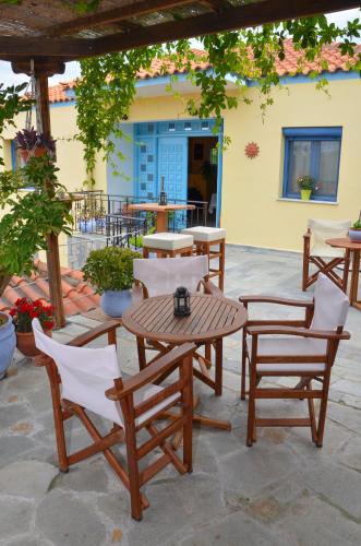 Hotel Dina - Ξενοδοχείο Ντινα - image 11