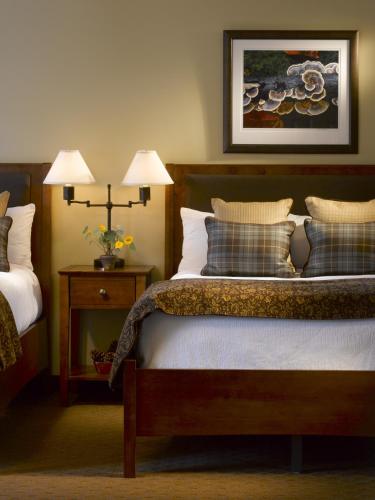 Green Mountain Suites Hotel - image 5