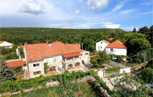 Nice Apartment In Dubrovnik With Kitchen