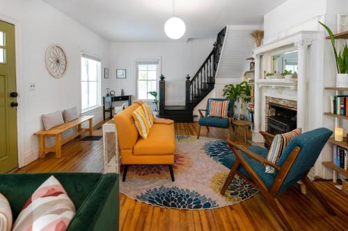 1850 Catskills Farmhouse on 8 acres in E. Durham in East Durham (NY)