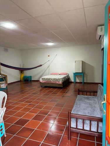 2 double beds, 2 twin beds, 1 sofa bed