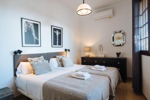 HomeySeville-Amazing Penthouse Giralda Views 8 pax, Parking Optional, Sevilla (Foto 4)